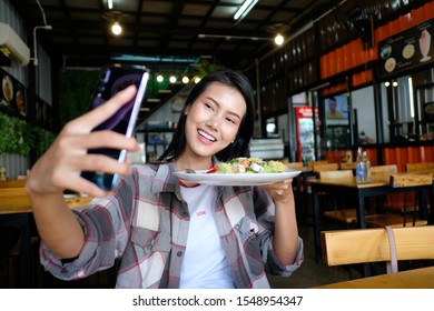 Asian Travelling Girl Selfie With Thai Food, Photographer Travel Sightseeing Wander Hobby Recreation Concept.