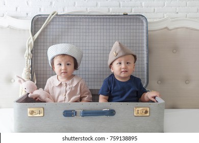 Twins Boy Girl Images Stock Photos Vectors Shutterstock