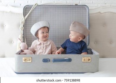 Twins Boy Girl Images Stock Photos Vectors Shutterstock