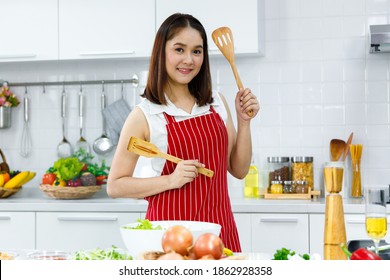 Holding Spatula Images Stock Photos Vectors Shutterstock