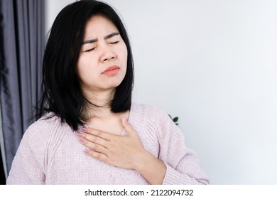 3,573 Asian Woman Chest Pain Images, Stock Photos & Vectors | Shutterstock