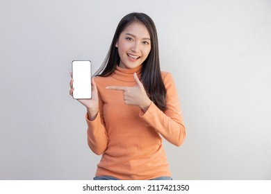 Asian Woman Show Mobile Phone Screen with Blank Copy Space - Shutterstock ID 2117421350