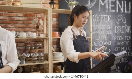 4,467 Woman behind counter Images, Stock Photos & Vectors | Shutterstock