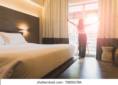 Asian girl hotel room Hustler brazilian nights