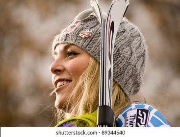 ASPEN, CO - NOV 28: Lindsey Vonn At The 2010 Audi FIS Woldcup Slalom In Aspen, CO On Nov 28, 2010