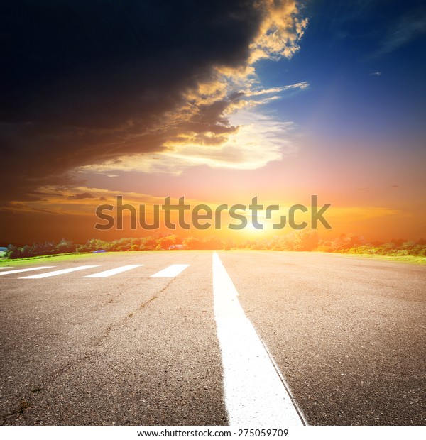 asphalt road in the Tuscany\
Italy