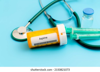 Aspirine. Aspirine Medical pills in RX prescription drug bottle