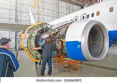 5,344 Aircraft assembly Images, Stock Photos & Vectors | Shutterstock