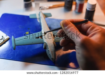 assembly of aviation models