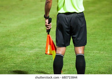 4,124 Football referee signals Images, Stock Photos & Vectors ...