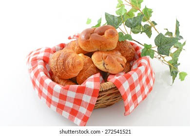 Assorted breads