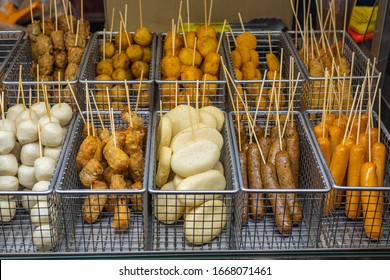 82 Fishball vendor Images, Stock Photos & Vectors | Shutterstock