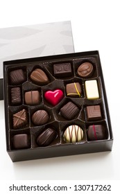 7,217 Small box chocolate Images, Stock Photos & Vectors | Shutterstock