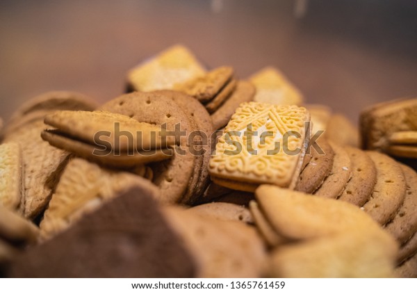 assorted platter mountain of mixed\
biscuits, digestive custard cream bourbon pink filling\
chocolate