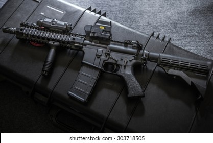 Assult Rifle On The Rlfle Case