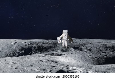 Astronaut On Surface Of Moon. Apollo Space Program. Artemis Program. Elements Of This Image Furnished By NASA.