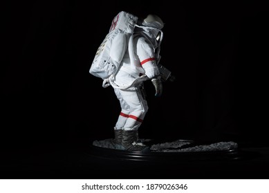 Astronaut in space suit on the Moon - Powered by Shutterstock - Get 15% off with code: PIKWIZARD15