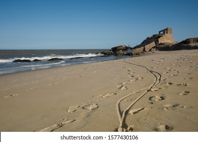 Atafona, Sao Joao Da Barra, Rio De Janeiro, Brazil - April 02, 2016: Abandoned Building Destroyed By Sea Level Rising In The Village Of Atafona