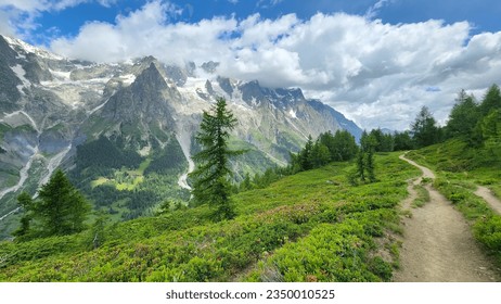 atent, scenic, grass, trekking, background, scenery, rock, beautiful, mountains, europe, peak, outdoor, green, valley, alpine, alps, hiking, mountain, view, tourism, sky, landscape, nature, summer