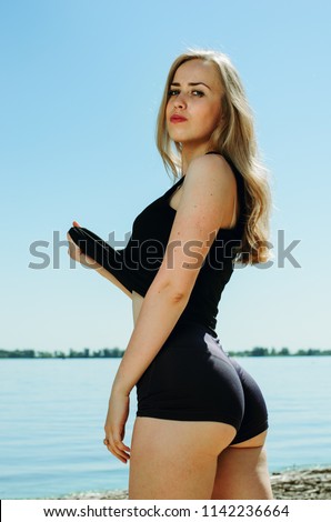 Cant piss at age 90 Girls beautiful ass
