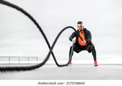 607 Black man doing rope exercise Images, Stock Photos & Vectors ...