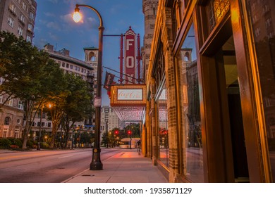 Atlanta, Ga USA - 06 14 20: Downtown Atlanta Night Covid-19 Lockdown Fox Theater Street Lamp And City Skyline