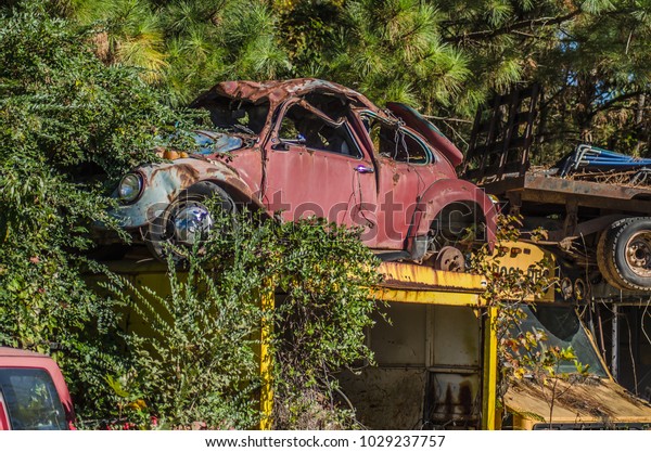Atlanta ,GA,\
USA - 10/25/2014: Car in the junk\
yard