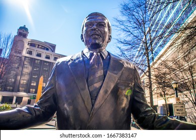 Atlanta, Ga  USA - March 8 2020: A Close Up Of The Andrew Young Statute Downtown Atlanta