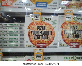 Atlanta, GA / USA - September 24th 2019: Cauliflower Pizza Crust By Caulipower Sold At Sprouts Farmers Market Is Great For The Trendy Keto Diet And Low Carb Lifestyle. Found In The Frozen Food Section