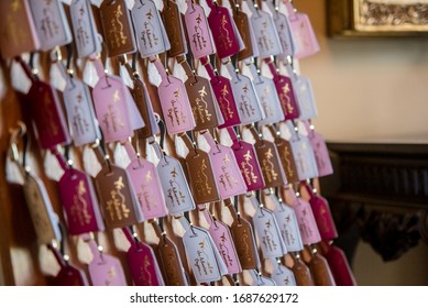 Atlanta, GA / USA - September 7th 2019: Travel Themed Wedding Idea For Party Favors - Displayed On Seating Chart Board.