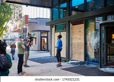 ATLANTA, GEORGIA / UNITED STATES - MAY 30 2020: The Aftermath Of George Floyd Protesters In Atlanta After One Night Is A Testement That Many People Are Tired Of Police Officers Killing Black People.