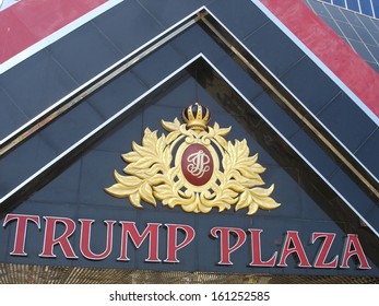 ATLANTIC CITY, NEW JERSEY - JUNE 1: Trump Plaza In Atlantic City, New Jersey, As Seen On June 1, 2006. It Is A Hotel And Casino Located On The Boardwalk In Atlantic City.