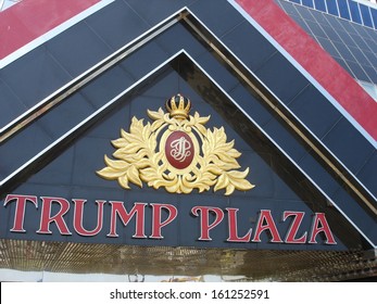 ATLANTIC CITY, NEW JERSEY - JUNE 1: Trump Plaza In Atlantic City, New Jersey, As Seen On June 1, 2006. It Is A Hotel And Casino Located On The Boardwalk In Atlantic City.