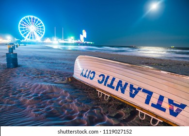 Atlantic city,new jersey,usa. 09-04-17: Atlantic City Boardwalk at night.