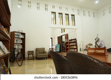 The atmosphere in the reading room of the Bank Mandiri library is cool on Jalan Darmo, Surabaya, Java Tikur, Indonesia                              (surabaya, september 9 2019)