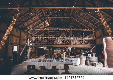 An atmospheric banquet for a wedding