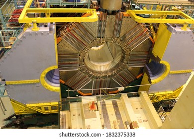 14 Atom Smasher Images Stock Photos Vectors Shutterstock   Atom Smasher Machine Laboratory 260nw 1832375338 