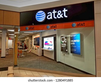 AT&T Wireless Mobile Network Cellphones, Mall Retail Store, Burlington Massachusetts USA, February 28, 2018