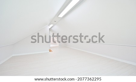 Similar – Zimmer in typischer Berliner Altbauwohnung, leer