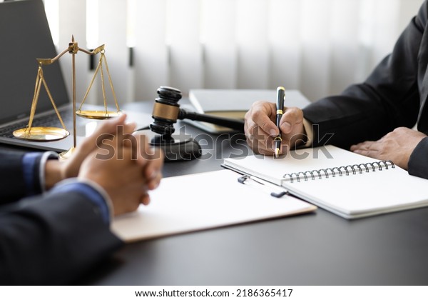 Attorneys in law firms listen to
complaints, litigation and provide legal advice to
clients.