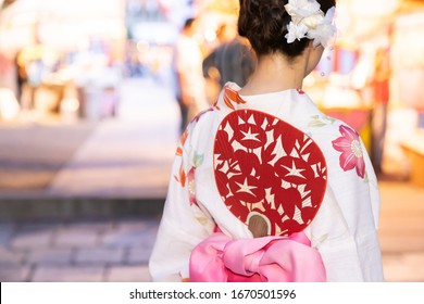 151件の 浴衣 の画像 写真素材 ベクター画像 Shutterstock