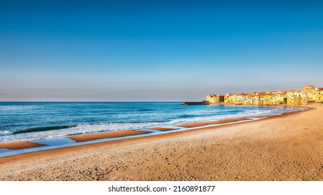 Attractive Cityscape Of Cefalu City. Popular Travel Destination Of Mediterranean Sea. Location: Cefalu, Province Of Palermo, Sicily, Italy, Europe