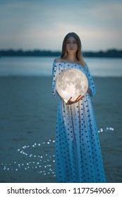 Girl Moon Images Stock Photos Vectors Shutterstock