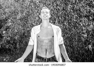 Male Shirtless Gardeners Images Stock Photos Vectors Shutterstock