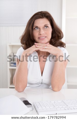 mature pic secretary Mature pic secretary