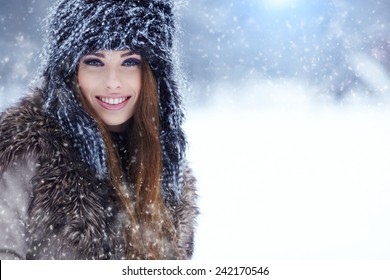 182,336 Snow model Images, Stock Photos & Vectors | Shutterstock