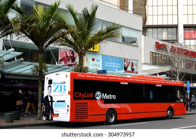 AUCKLAND -  AUG 06 2015:Auckland CityLink Bus In Auckland New Zealand.With A Fleet Of Over 500 Buses, Metrolink Services Auckland Isthmus Community  And Provides Over 18 Million Trips A Year.