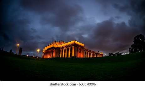 Auckland Museum At Night 