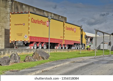 37 Nz Courier Post Images, Stock Photos & Vectors | Shutterstock