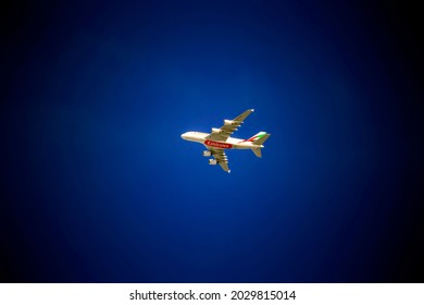 Auckland, New Zealand - May 27, 2017: Emirates Airplane On The Skies Of Auckland, New Zealand